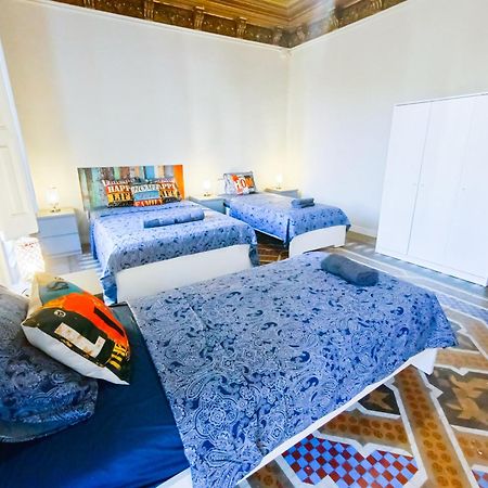 Private Rooms By Plaza Catalunya Barcellona Esterno foto