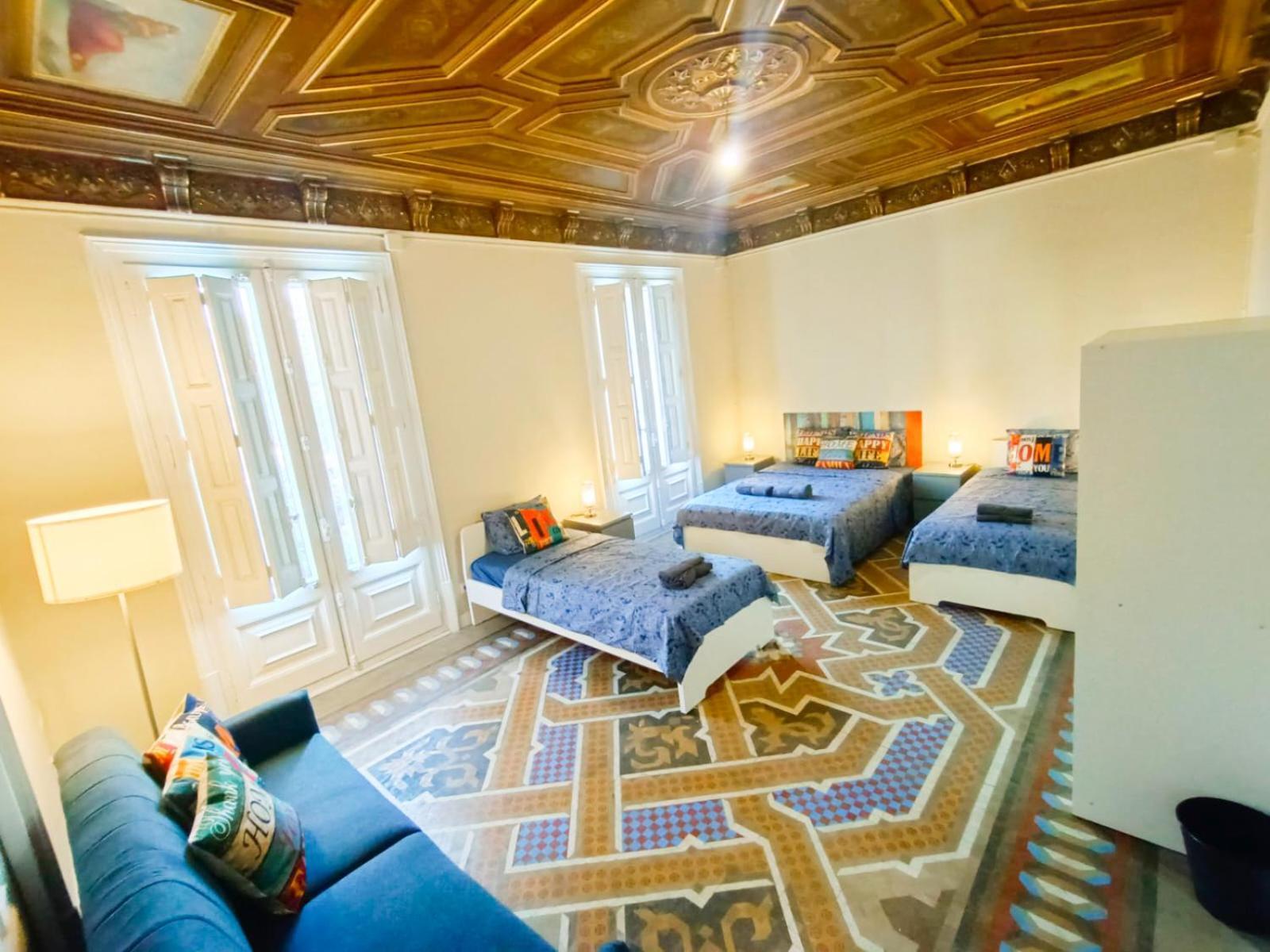 Private Rooms By Plaza Catalunya Barcellona Esterno foto