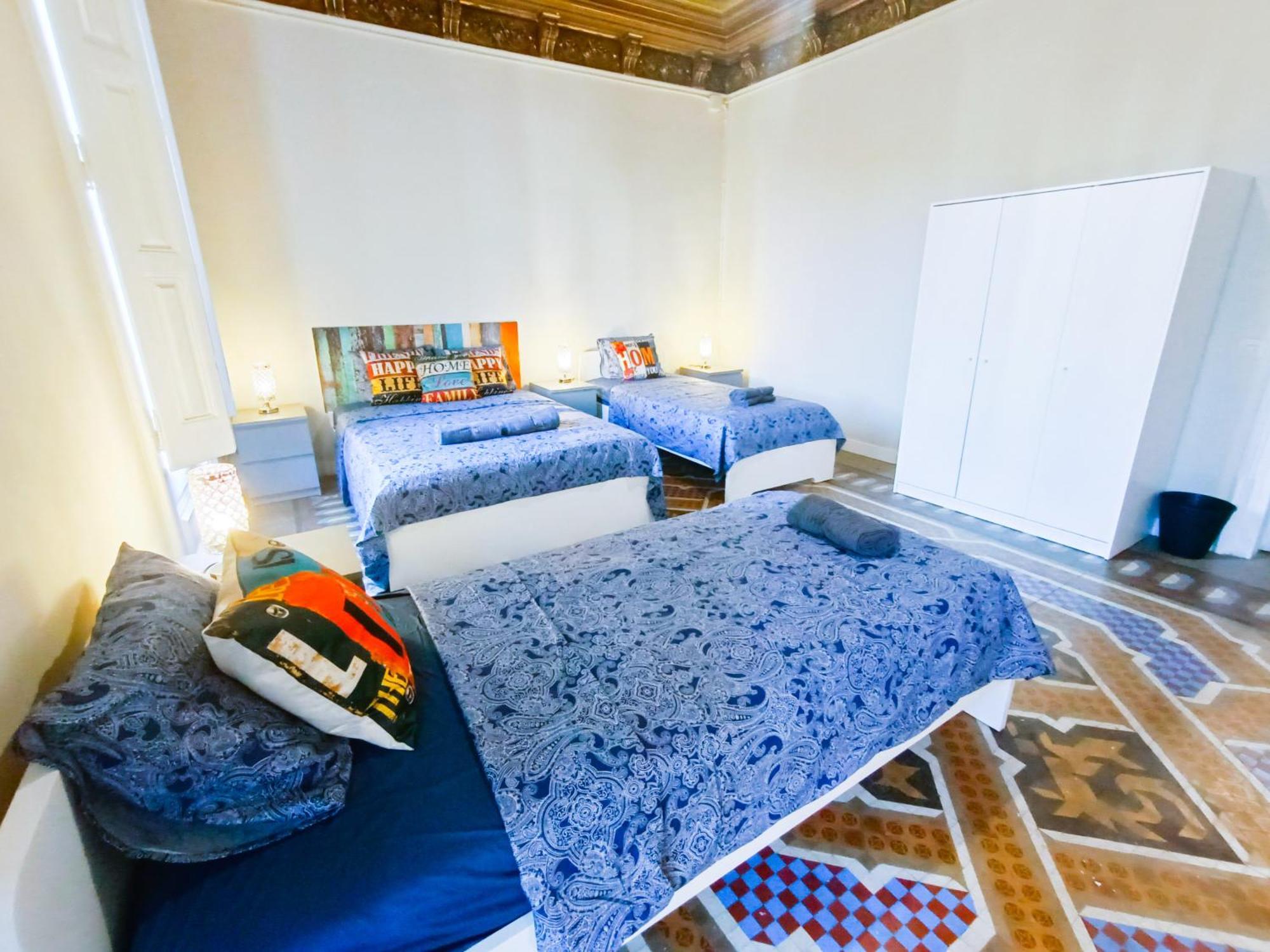 Private Rooms By Plaza Catalunya Barcellona Esterno foto